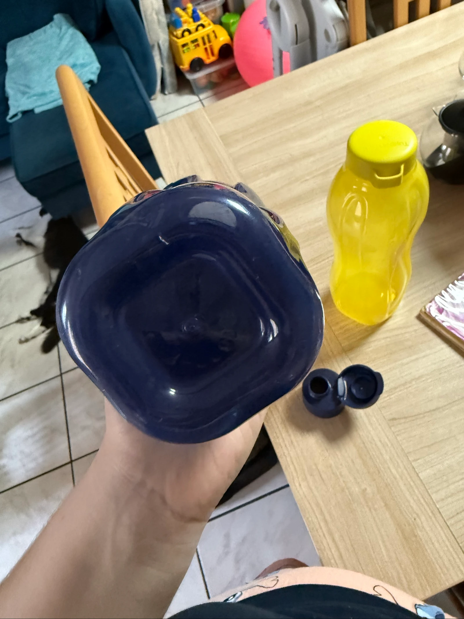 Lot of two Tupperware bottles 1.5l + 1l – photo 12